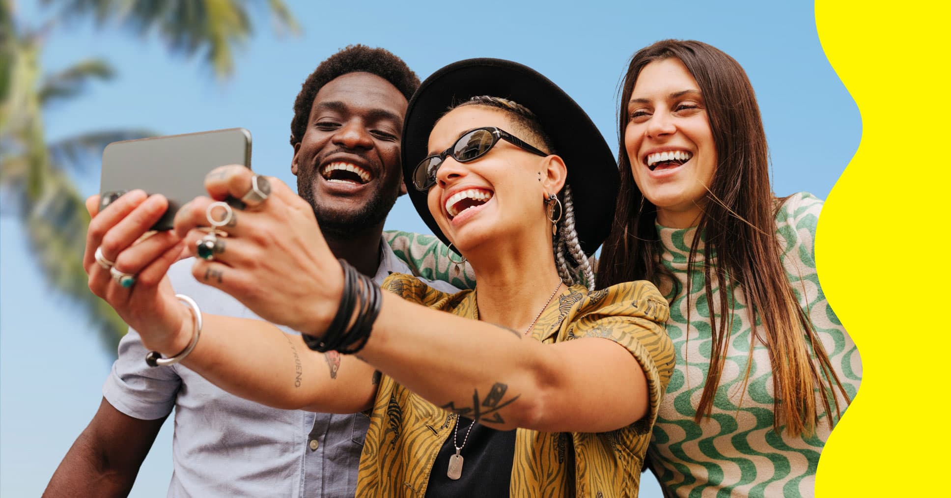 9 tips on how to save money while traveling