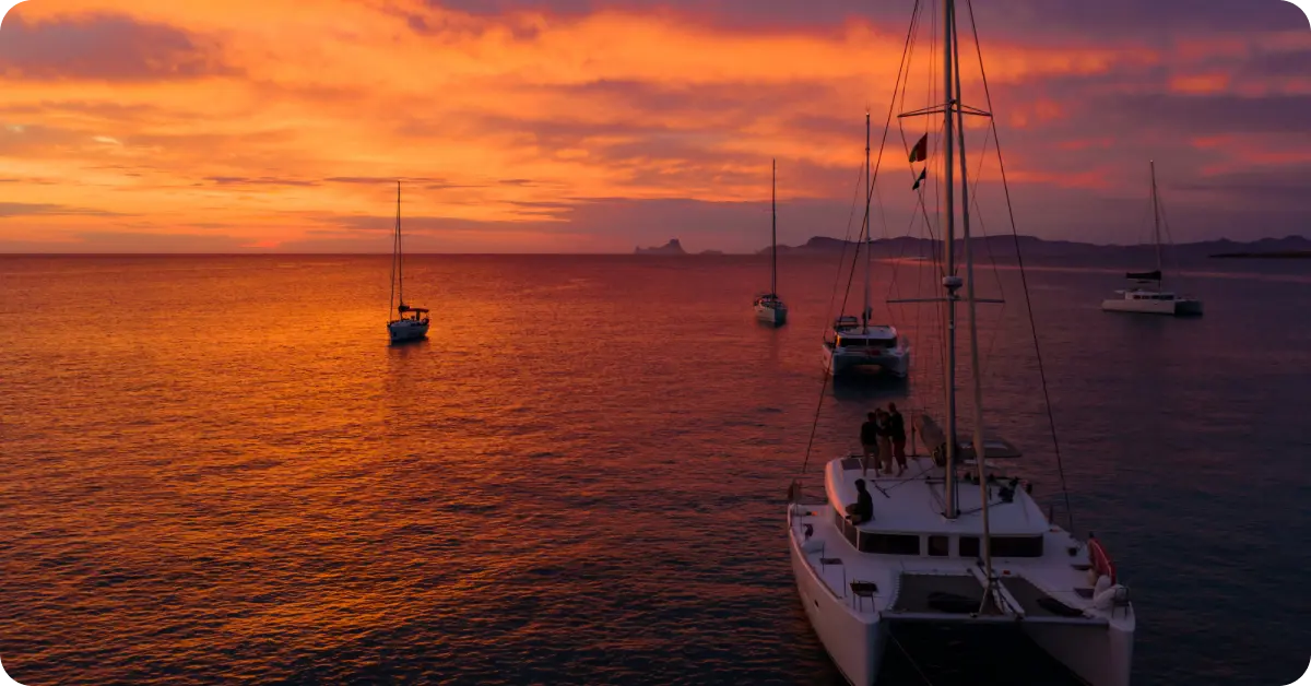 A sunset cruise on Costa Rica’s shore