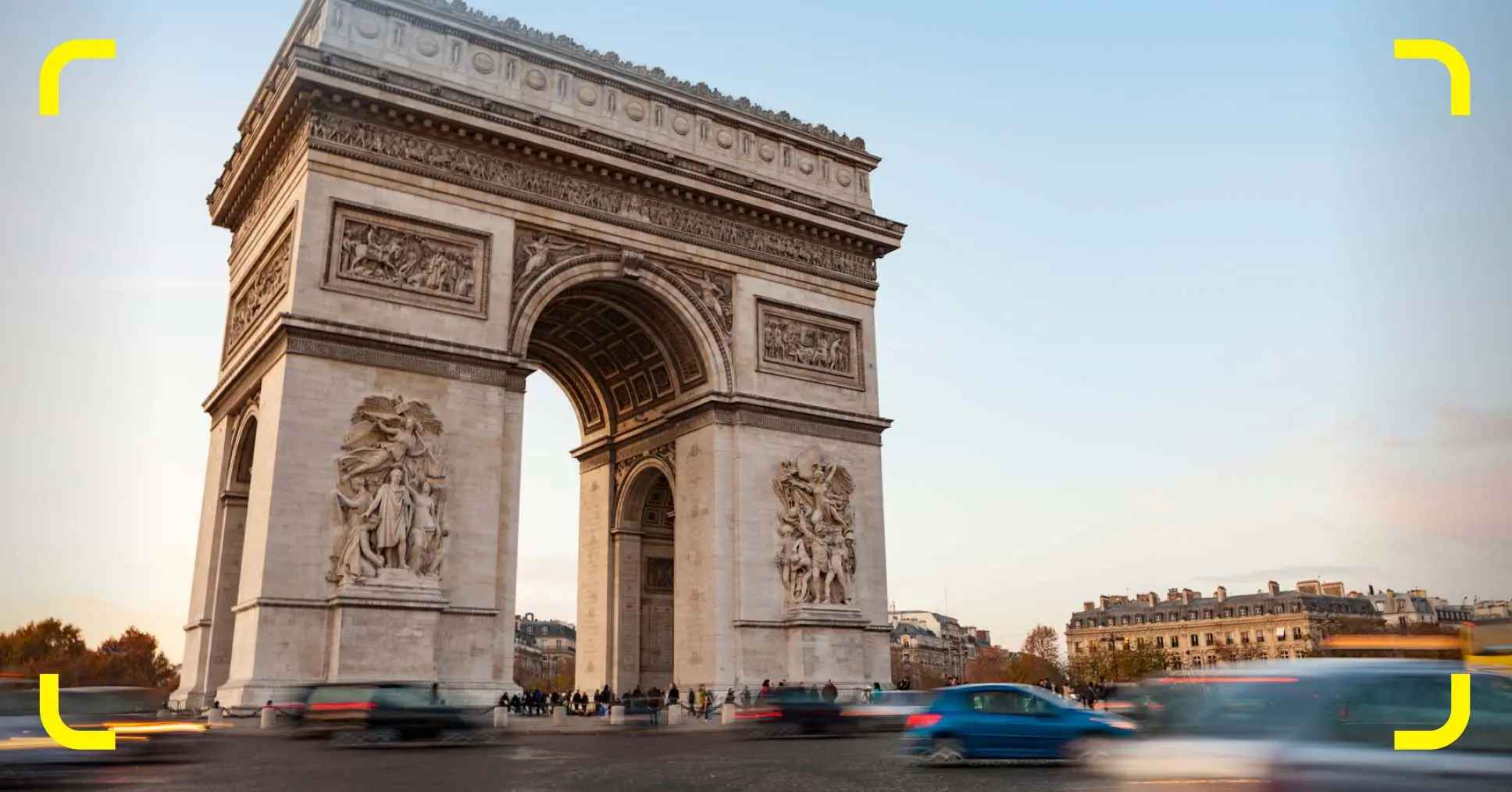 Does France have a digital nomad visa, and what are the requirements?