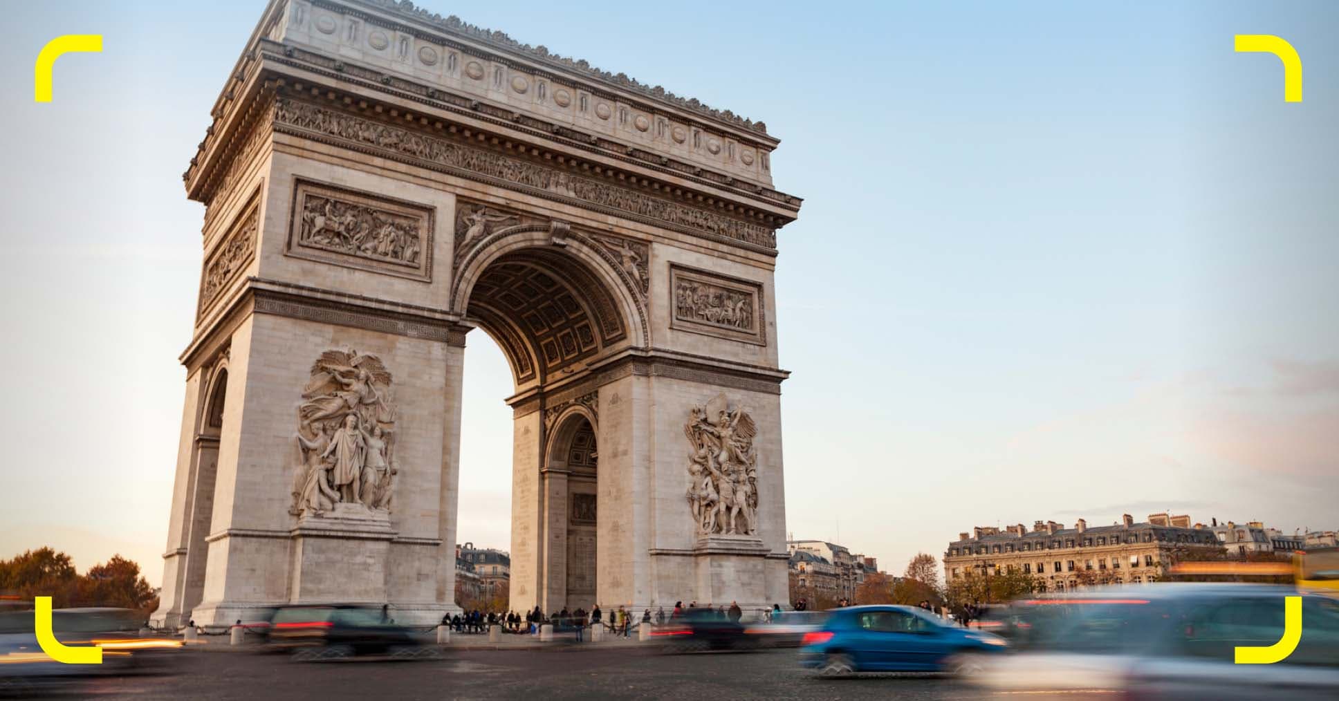 Does France have a digital nomad visa, and what are the requirements?