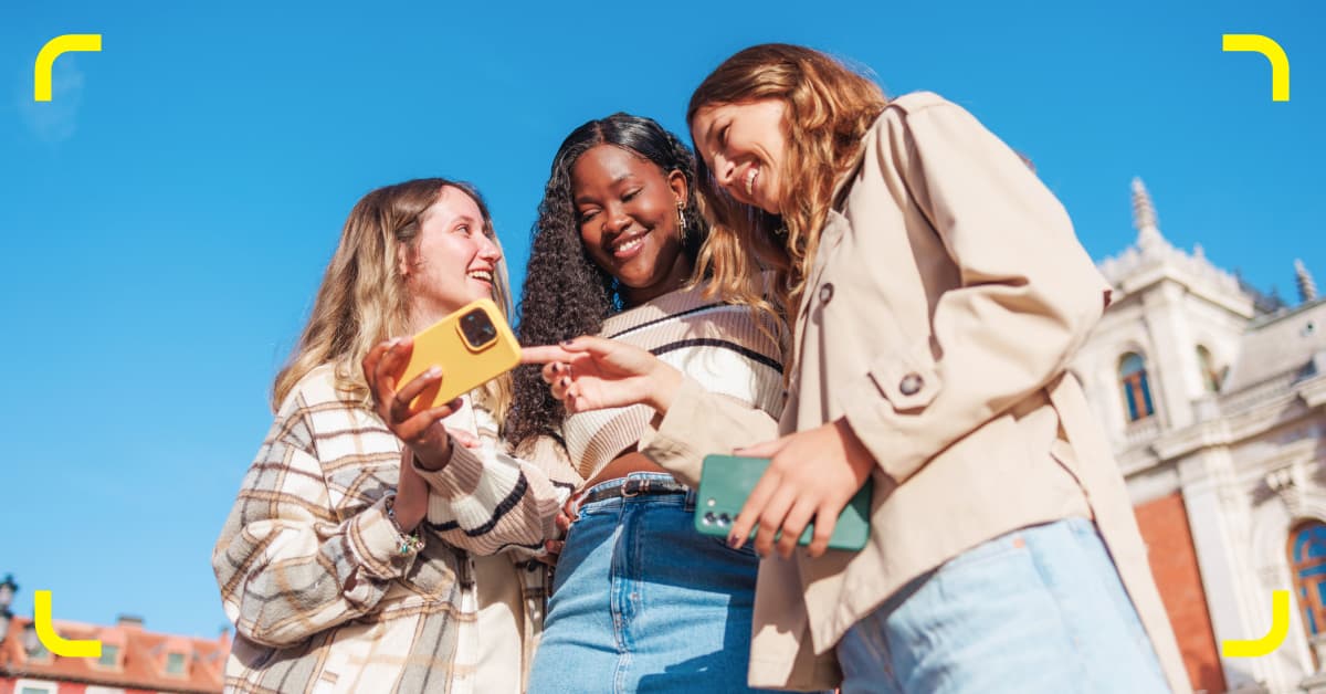 Grupo de amigas en un viaje.