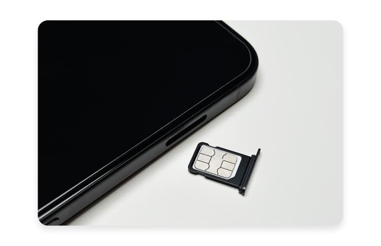 iPhoneのSIMカードを交換する方法、ステップ3