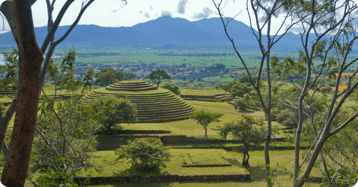 Circular pyramids at Guachimontones